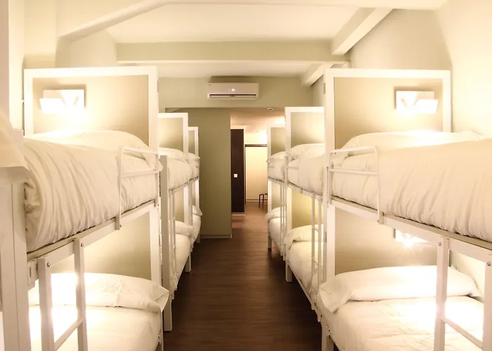 Poshtel - Premium Hostal *