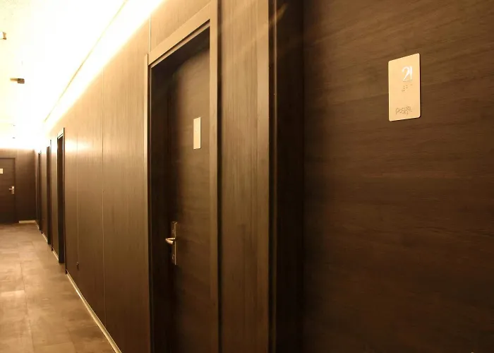 Hostal Poshtel - Premium