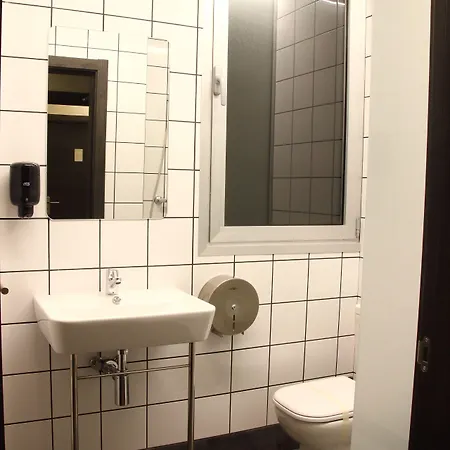 Hostel Poshtel - Premium Bilbao