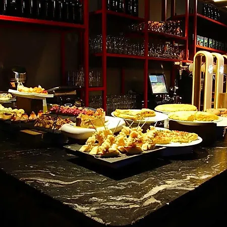 Poshtel - Premium Hostel *