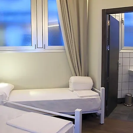 Hostel Poshtel - Premium *