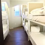 毕尔巴鄂波希特尔 - 高级旅舍