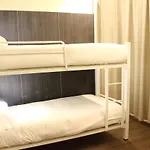 毕尔巴鄂波希特尔 - 高级旅舍 *
