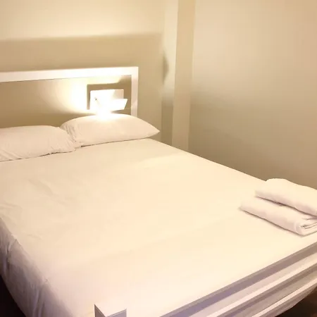 Vandrerhjem Poshtel - Premium Bilbao