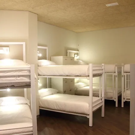 Vandrerhjem Poshtel - Premium Bilbao
